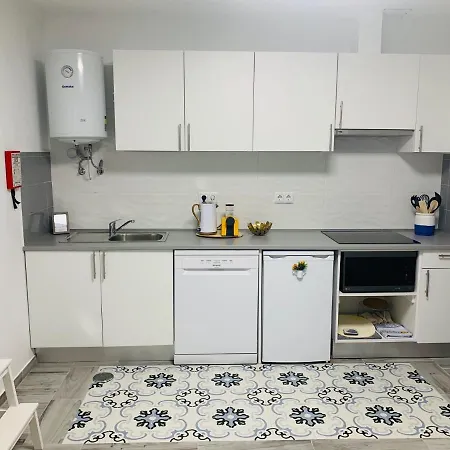 Casa Laranjeira 1 Quarto 2 Pessoas Semesterbostad