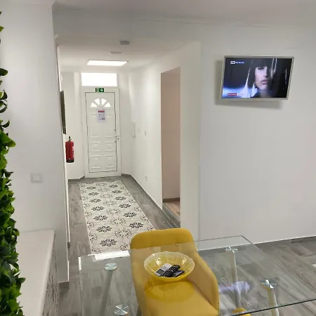 Semesterbostad Casa Laranjeira 1 Quarto 2 Pessoas Olhão